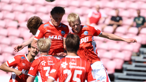  Et ungt KIL 2-mannskap leverte overbevisende og sendte rivalen hjem med 3-0 i sekken.  