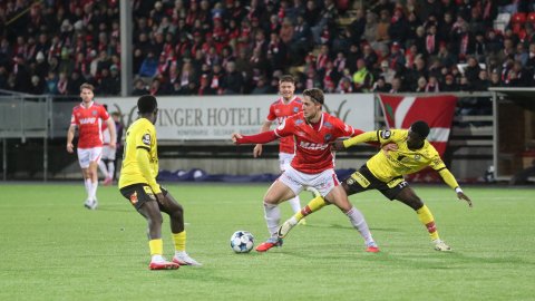 Treningskamp lørdag