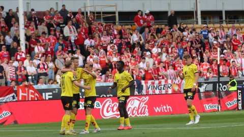  Til tross for stor støtte fra tribunen, gikk KIL-gutta målløse banen. Lillestrøm vant 2-0 etter to mål rett før pause. 